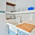 Brunella Paros Дом отдыха